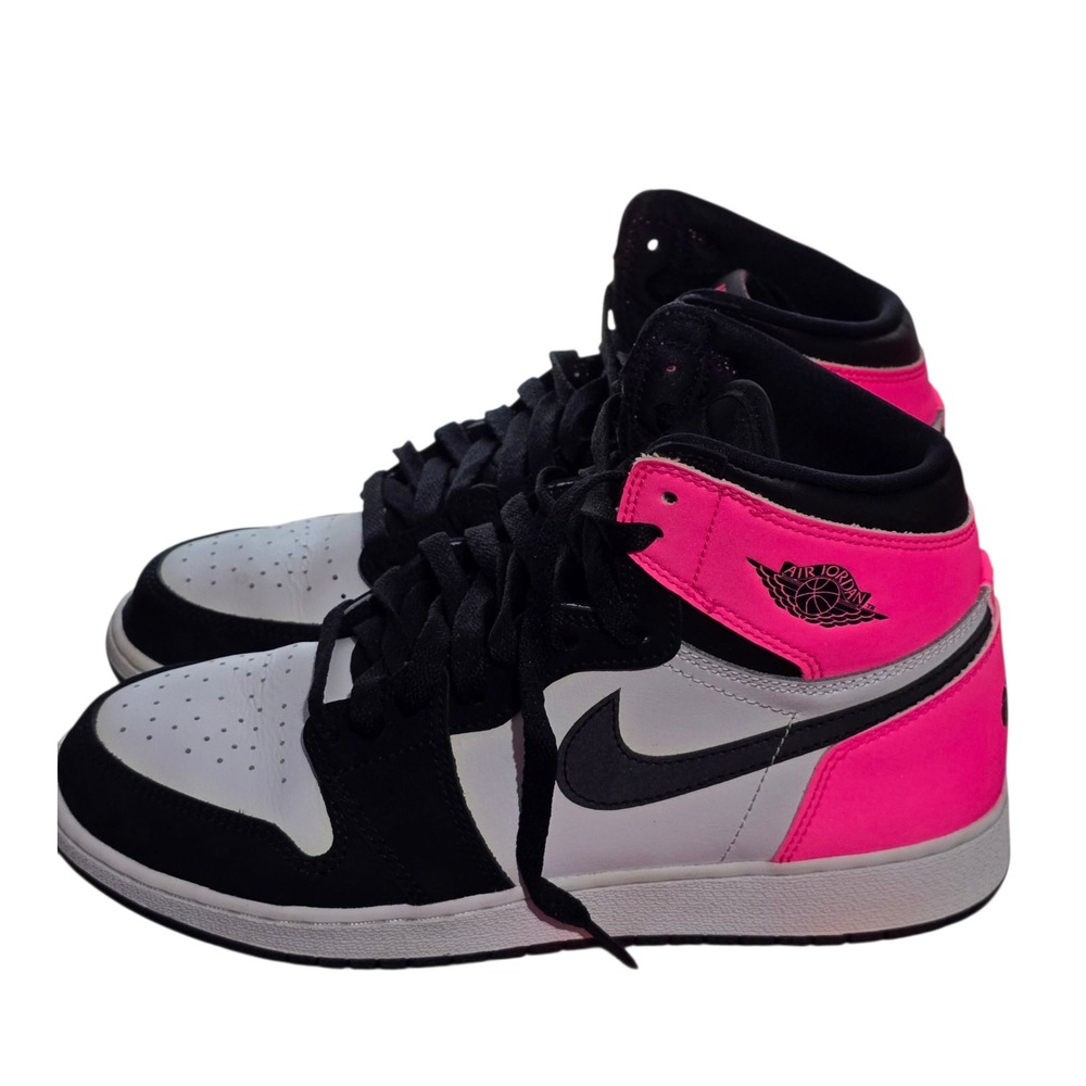 Air Jordan 1 Retro High OG GS‎ Black Hyper Pink White Youth Size 7Y 5Y009